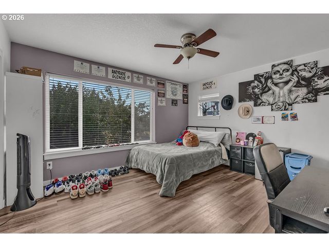 8445 Sw 195TH Pl, Beaverton, OR 97007