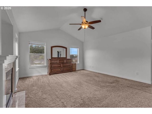 8445 Sw 195TH Pl, Beaverton, OR 97007