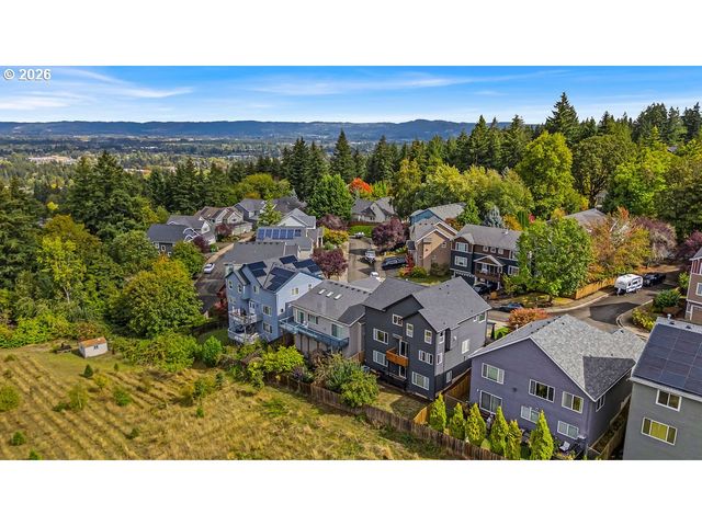 8445 Sw 195TH Pl, Beaverton, OR 97007