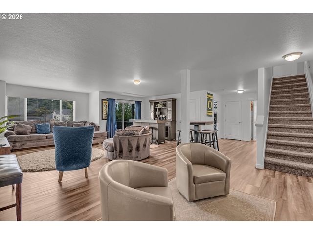 8445 Sw 195TH Pl, Beaverton, OR 97007