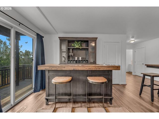 8445 Sw 195TH Pl, Beaverton, OR 97007
