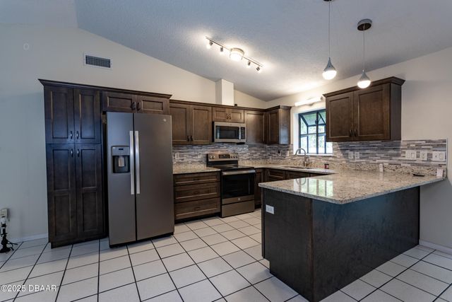550 Locust Street, Port Orange, FL 32127