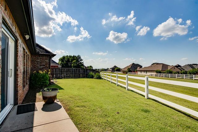 2801 NW 171st Street, Edmond, OK 73012