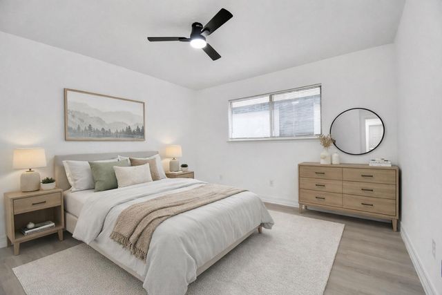 6258 Briar Glade Drive, Houston, TX 77072