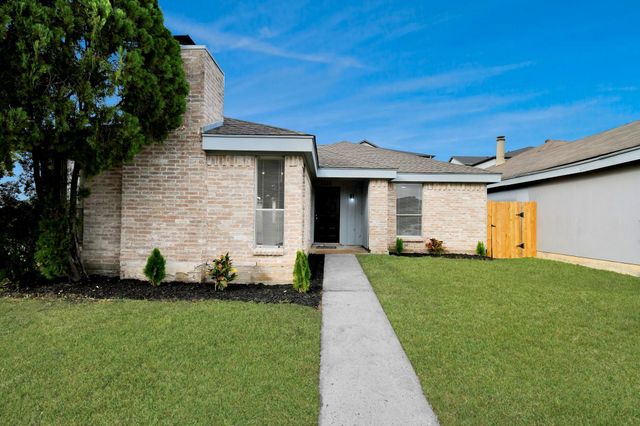 6258 Briar Glade Drive, Houston, TX 77072