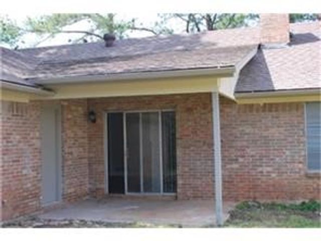 7250 Vanessa Drive, Fort Worth, TX 76112