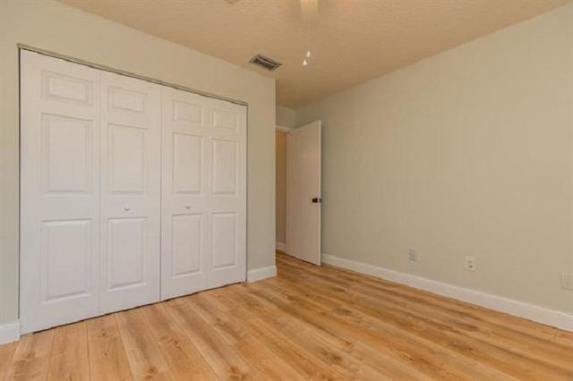 901 Mariana Pl, St Augustine, FL 32086