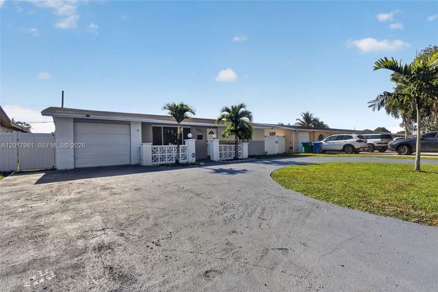 2625 Utopia Dr, Miramar, FL 33023