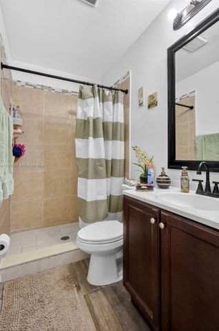 2625 Utopia Dr, Miramar, FL 33023