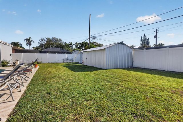 2625 Utopia Dr, Miramar, FL 33023