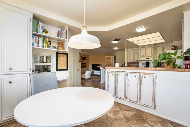 11021 VALLEY LIGHTS DR, El Cajon, CA 92020