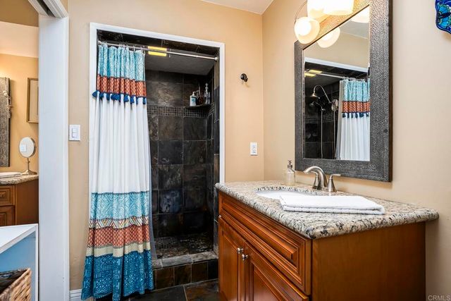 11021 VALLEY LIGHTS DR, El Cajon, CA 92020