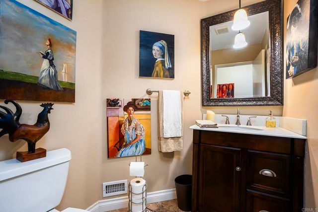 11021 VALLEY LIGHTS DR, El Cajon, CA 92020