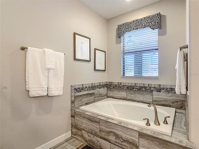 1491 ROLLING FAIRWAY DRIVE, Davenport, FL 33896