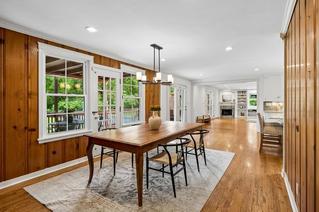 4000 Crestridge Dr, Nashville, TN 37204