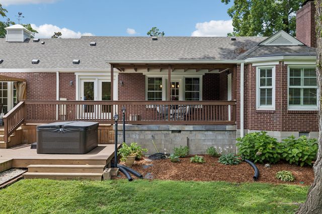 4000 Crestridge Dr, Nashville, TN 37204