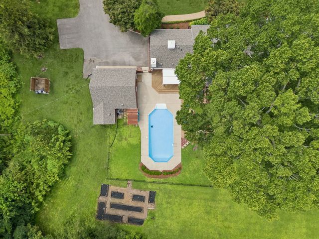 4000 Crestridge Dr, Nashville, TN 37204