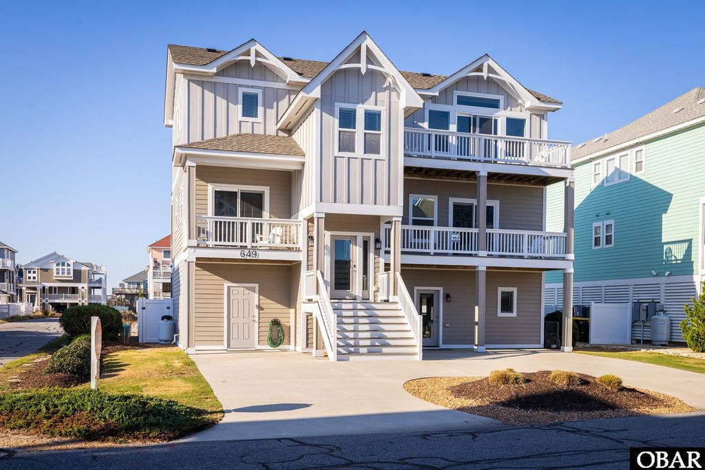Image 1 of property listing at 649 Tide Arch, Corolla, NC 27927