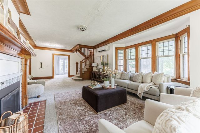 901 Main Street, East Rochester, NY 14445