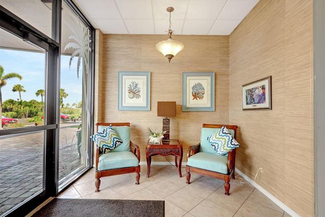 5061 N Highway A1a 404, Hutchinson Island, FL 34949