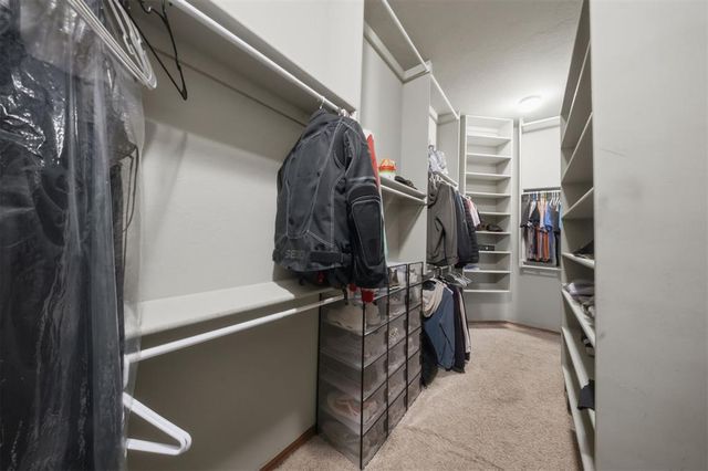 2112 SE 9th Street, Moore, OK 73160