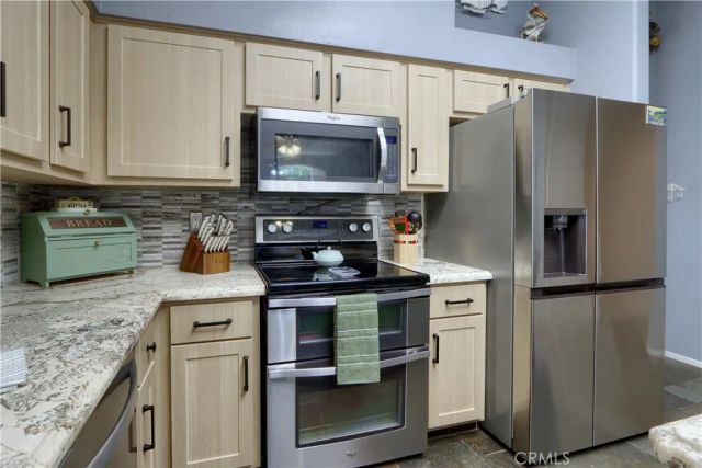 7440 N Wheeler N, Fresno, CA 93722