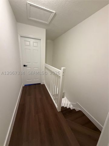 9902 Hammocks Blvd 102-60, Miami, FL 33196