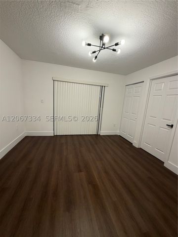 9902 Hammocks Blvd 102-60, Miami, FL 33196