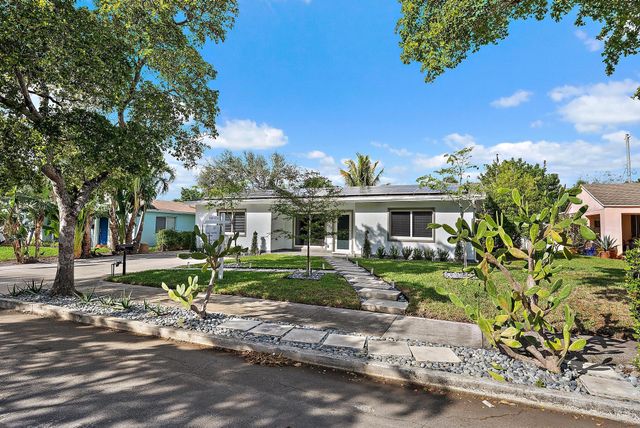 253 Costello Road, West Palm Beach, FL 33405