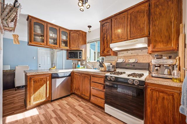9309 Henley Way, Sacramento, CA 95826