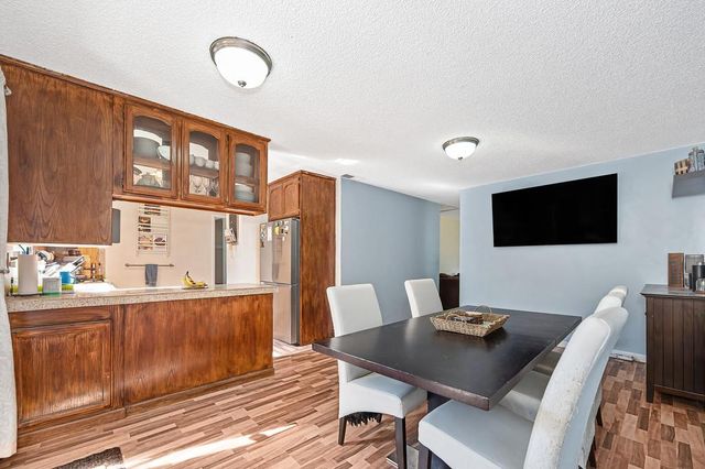 9309 Henley Way, Sacramento, CA 95826