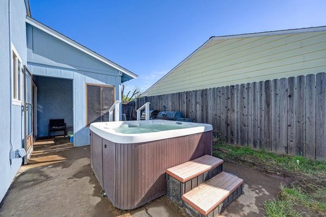 9309 Henley Way, Sacramento, CA 95826