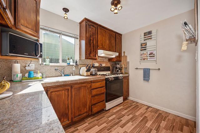 9309 Henley Way, Sacramento, CA 95826