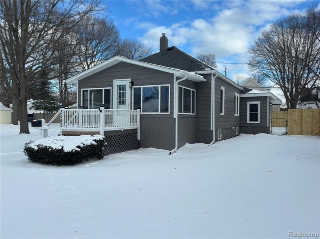 3142 Wright Street, Port Huron, MI 48060