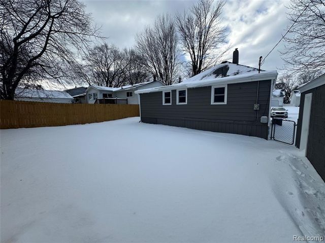 3142 Wright Street, Port Huron, MI 48060