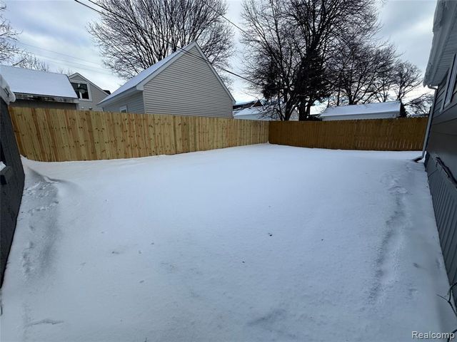 3142 Wright Street, Port Huron, MI 48060