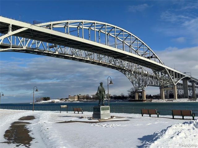 3142 Wright Street, Port Huron, MI 48060