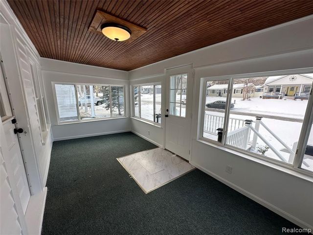 3142 Wright Street, Port Huron, MI 48060