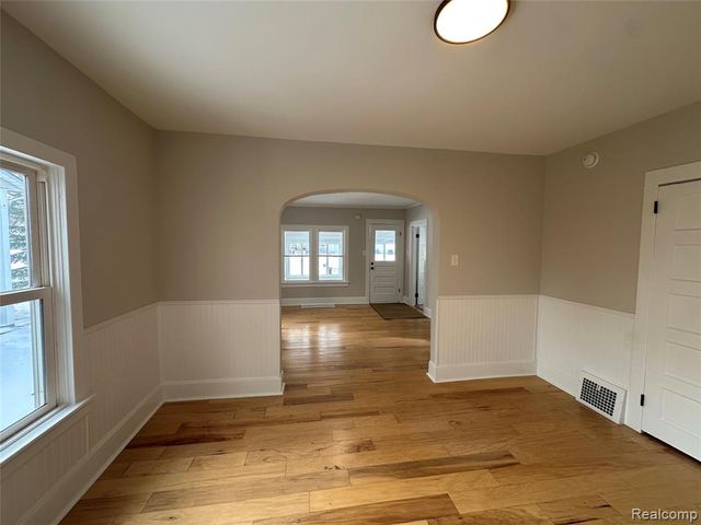 3142 Wright Street, Port Huron, MI 48060