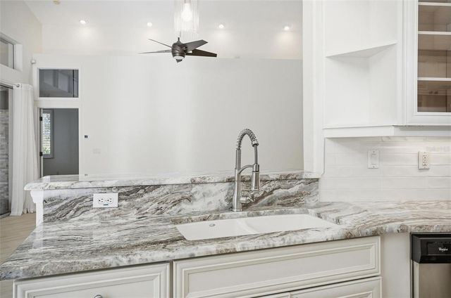 16 VILLAGE VIEW WAY, Palm Coast, FL 32137