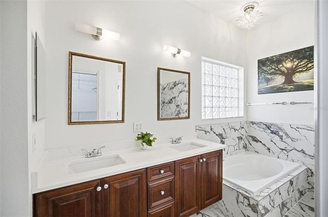 16 VILLAGE VIEW WAY, Palm Coast, FL 32137