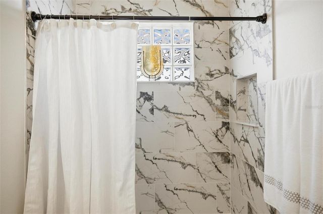 16 VILLAGE VIEW WAY, Palm Coast, FL 32137