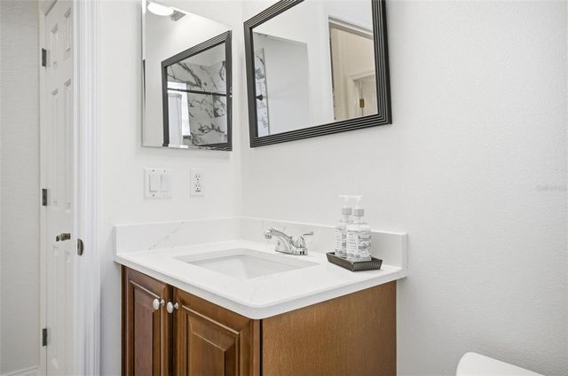 16 VILLAGE VIEW WAY, Palm Coast, FL 32137