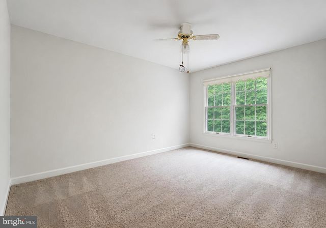 123 HUCKLEBERRY DR, La Plata, MD 20646