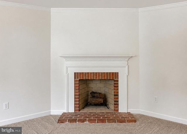 123 HUCKLEBERRY DR, La Plata, MD 20646