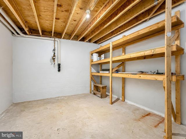 123 HUCKLEBERRY DR, La Plata, MD 20646