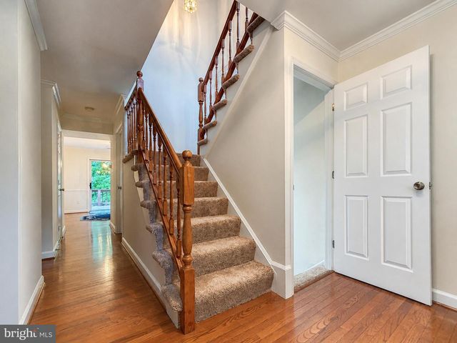 123 HUCKLEBERRY DR, La Plata, MD 20646