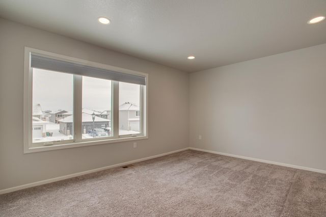 1234 Highland Lane W, West Fargo, ND 58078