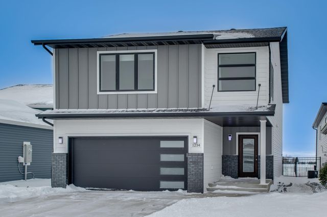 1234 Highland Lane W, West Fargo, ND 58078