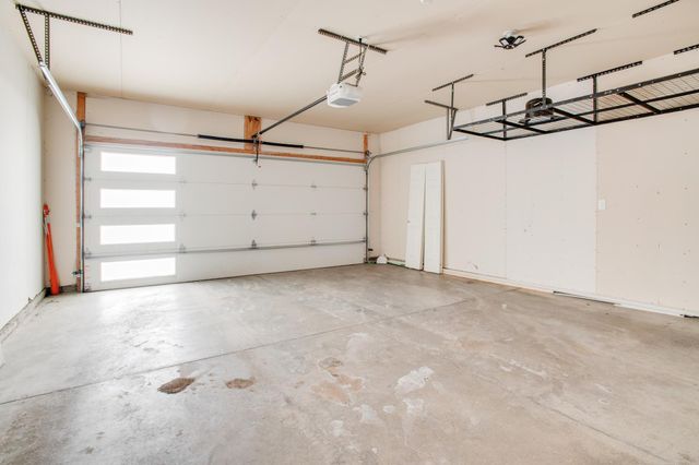 1234 Highland Lane W, West Fargo, ND 58078